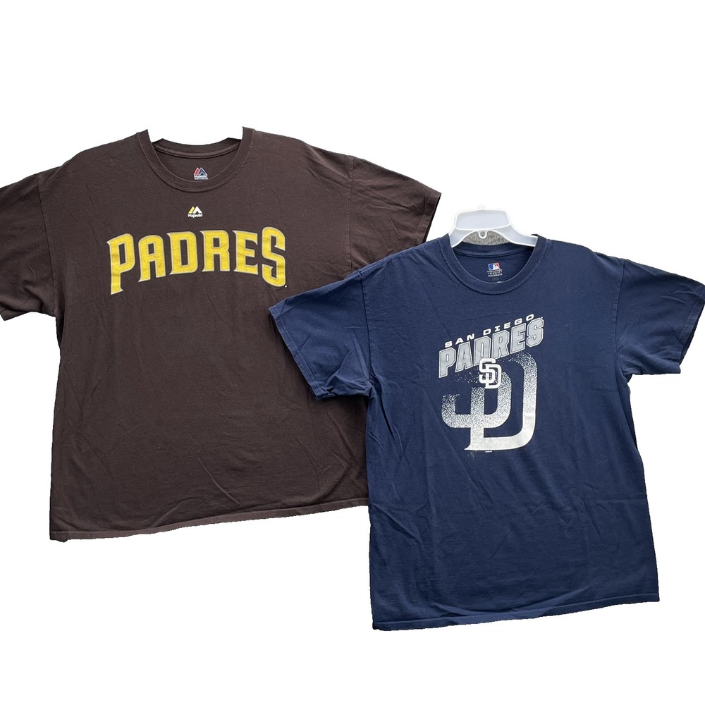 Majestic MLB San Diego Padres Lot (2) T-Shirt L/XL Baseball Sportswear Retro 90s